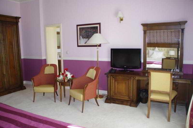 Hotel Angelo D'Oro Ploieşti Exteriér fotografie
