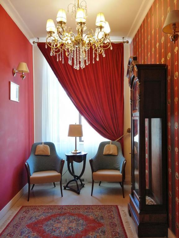 Hotel Angelo D'Oro Ploieşti Exteriér fotografie
