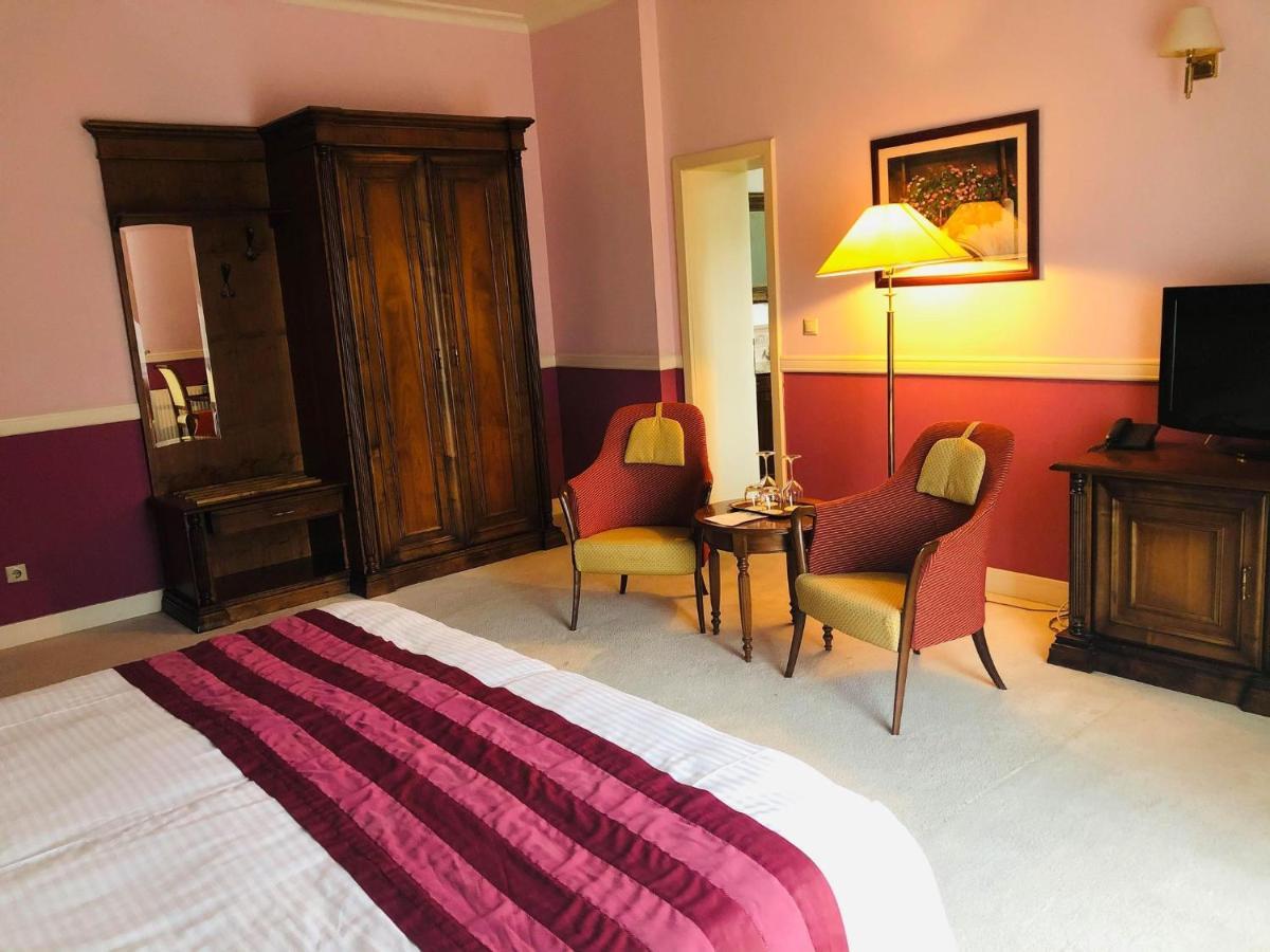 Hotel Angelo D'Oro Ploieşti Exteriér fotografie