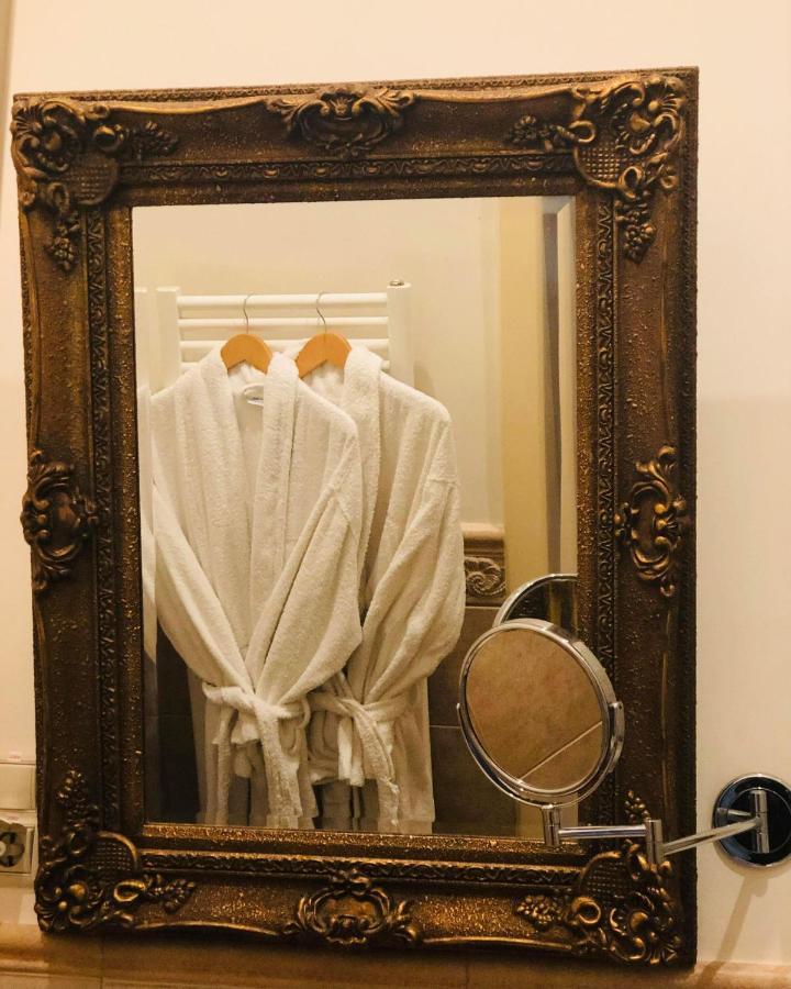 Hotel Angelo D'Oro Ploieşti Exteriér fotografie
