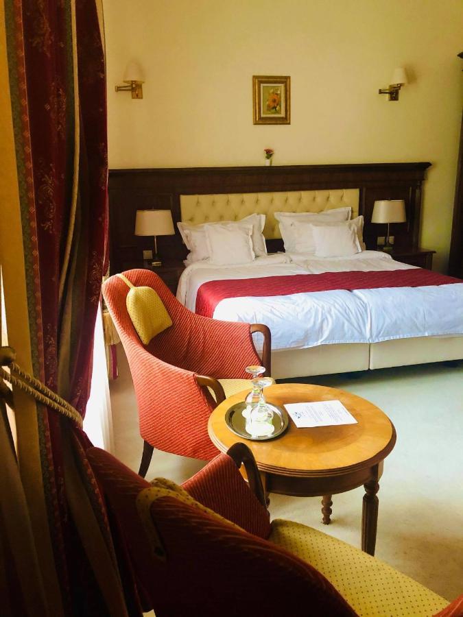 Hotel Angelo D'Oro Ploieşti Exteriér fotografie