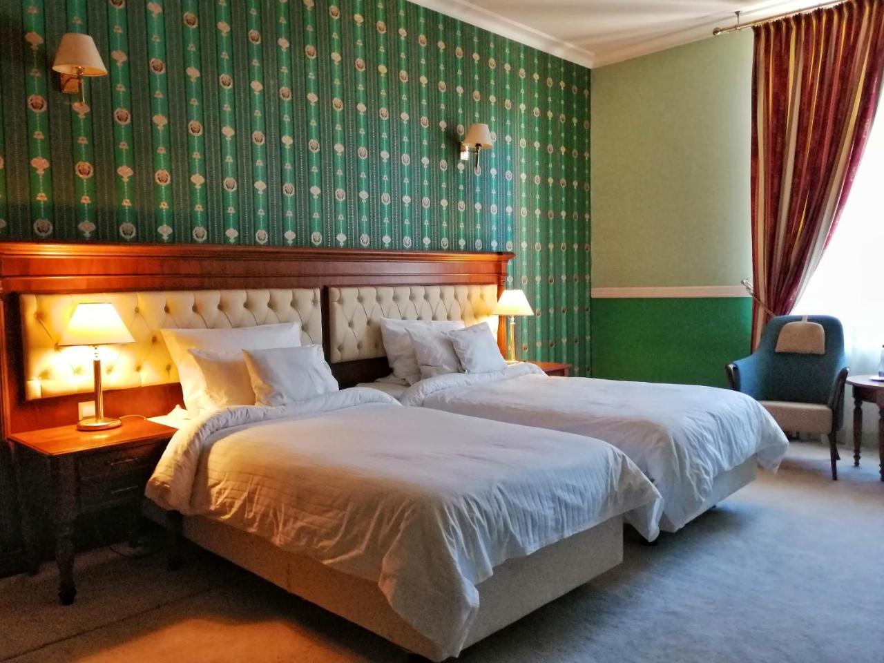 Hotel Angelo D'Oro Ploieşti Exteriér fotografie